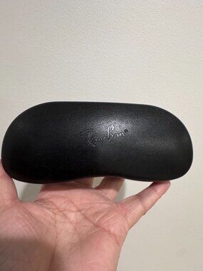 Ray-Ban Hard Clam Shell Eyeglass Case – Black – GREAT DEAL 🔥